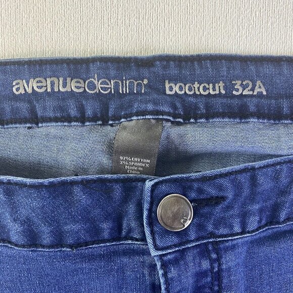 Avenue Women's Plus Size Bootcut 5 Pocket Jeans 32A - Picture 6 of 15